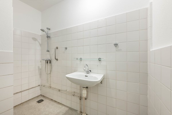 Medium property photo - Van Swindendwarsstraat 61, 1093 XC Amsterdam